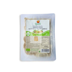MEDIAS LUNAS CON NUECES Y ALMENDRAS BIO 250Gr. VEGETALIA
